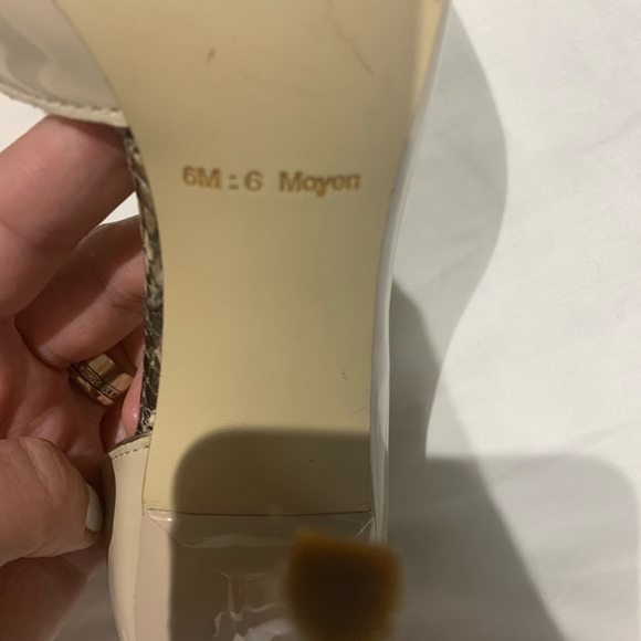 Guess shoes - Picture 3 of 3